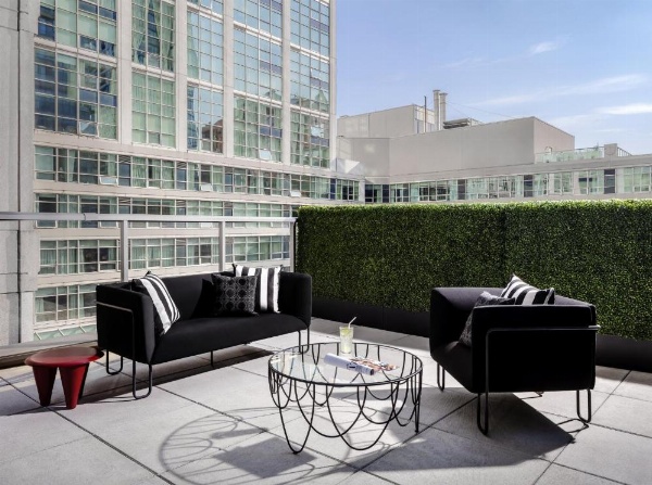 Bisha Hotel Toronto image 10