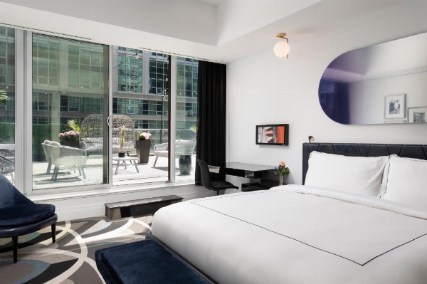 Bisha Hotel Toronto image 14