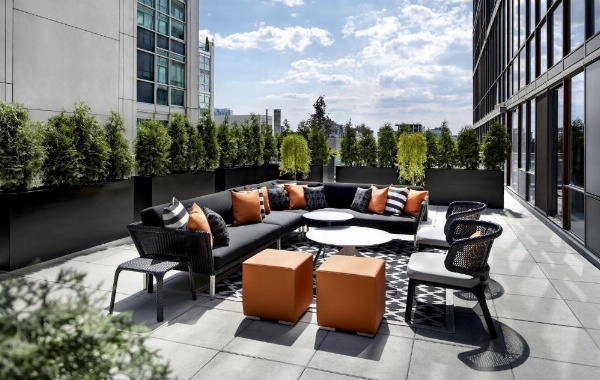 Bisha Hotel Toronto image 25