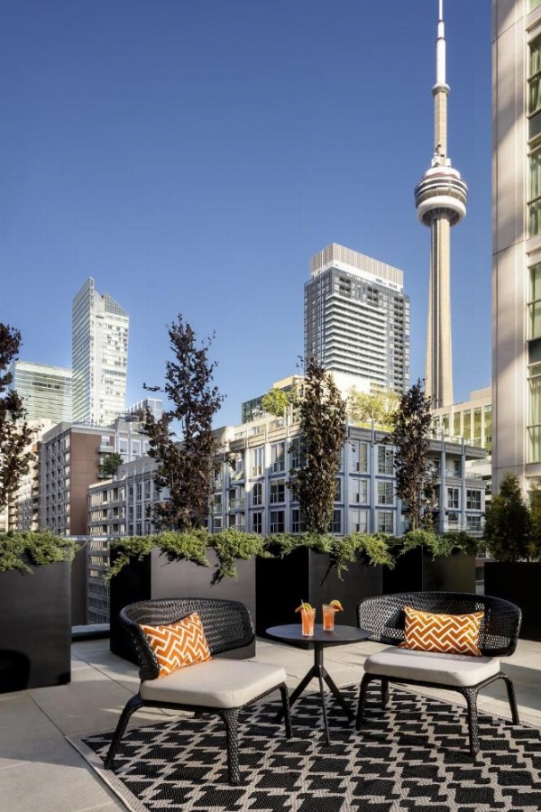 Bisha Hotel Toronto image 26